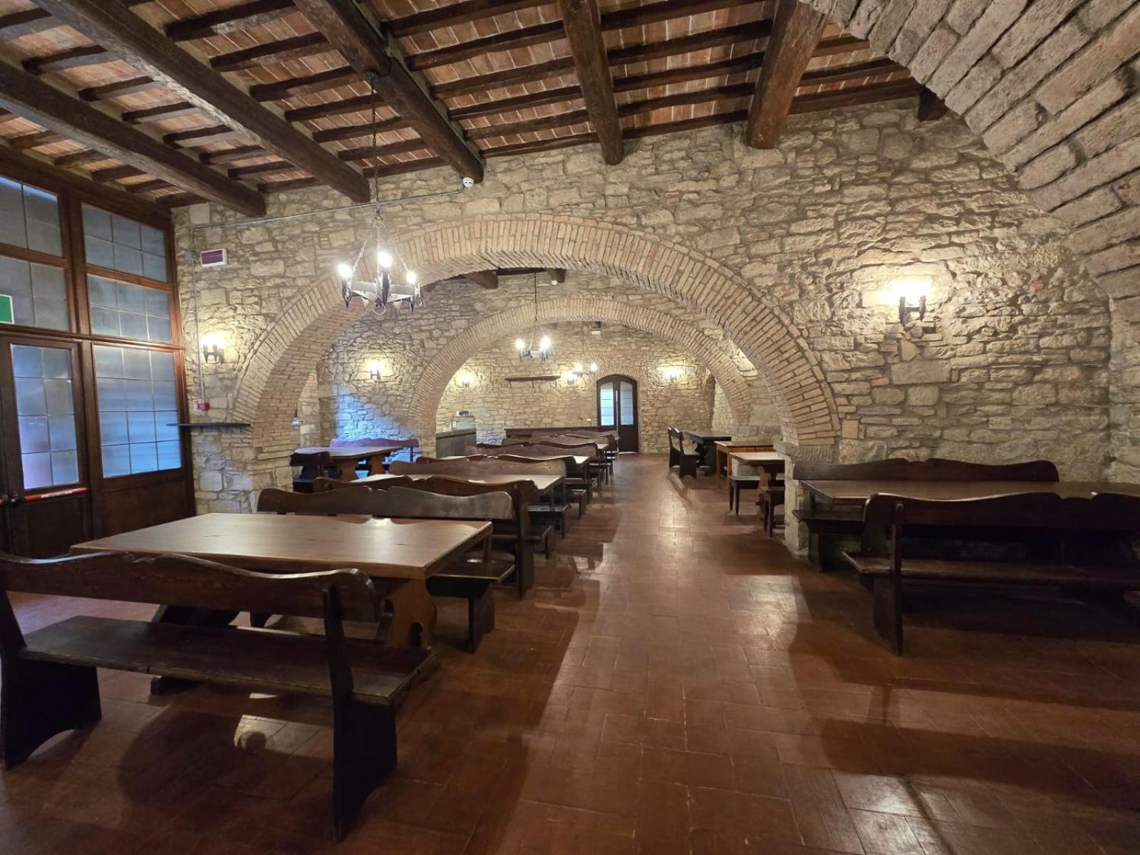 Ostello San Marco กอร์โตนา ภายนอก รูปภาพ